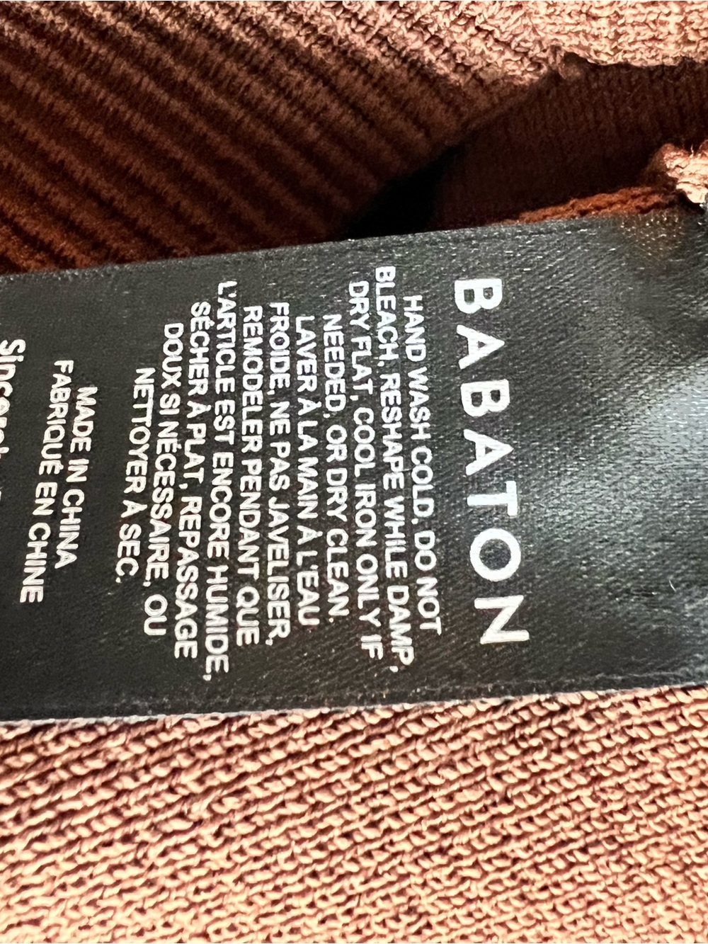 Babaton Rust Brown Ribbed Collared V-Neck Tank - Picture 5 of 6